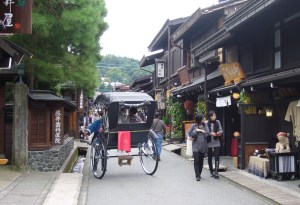 飛騨高山　金沢観光ジャンボタクシー